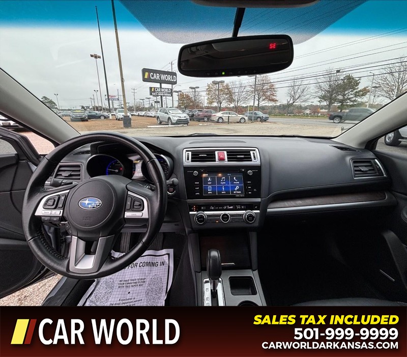 Subaru Outback Vehicle Full-screen Gallery Image 14