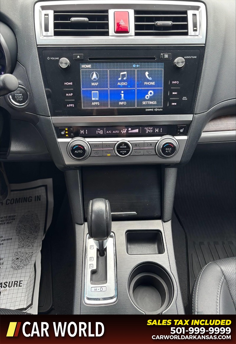 Subaru Outback Vehicle Full-screen Gallery Image 15