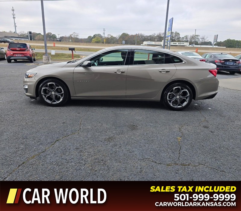 Chevrolet Malibu Vehicle Full-screen Gallery Image 4