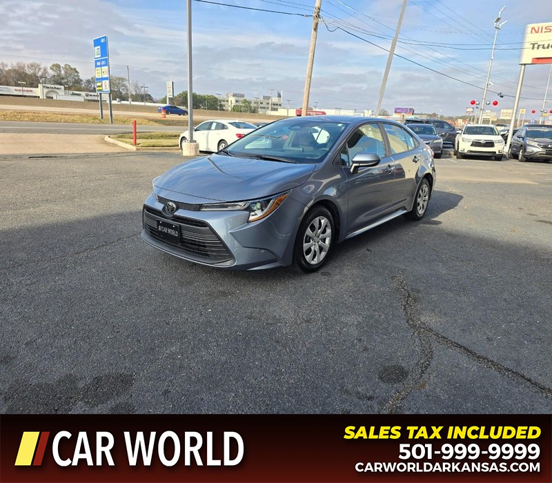 Toyota Corolla Vehicle Full-screen Gallery Image 3