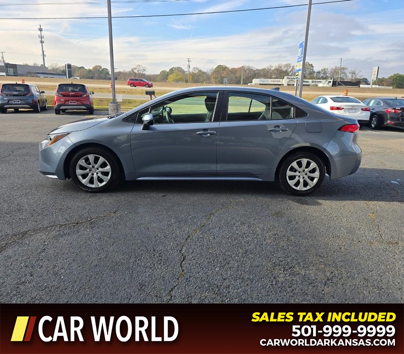 Toyota Corolla Vehicle Full-screen Gallery Image 4