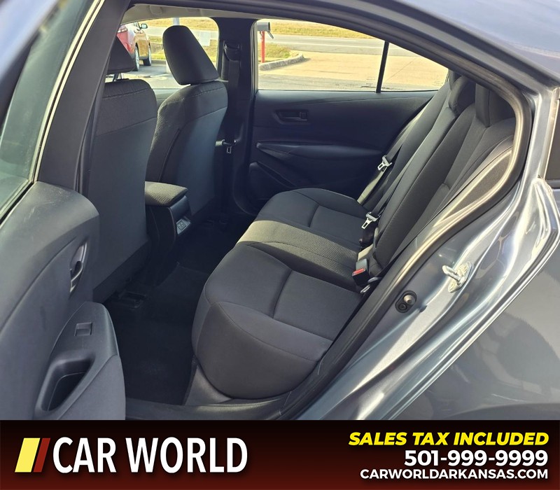 Toyota Corolla Vehicle Full-screen Gallery Image 10