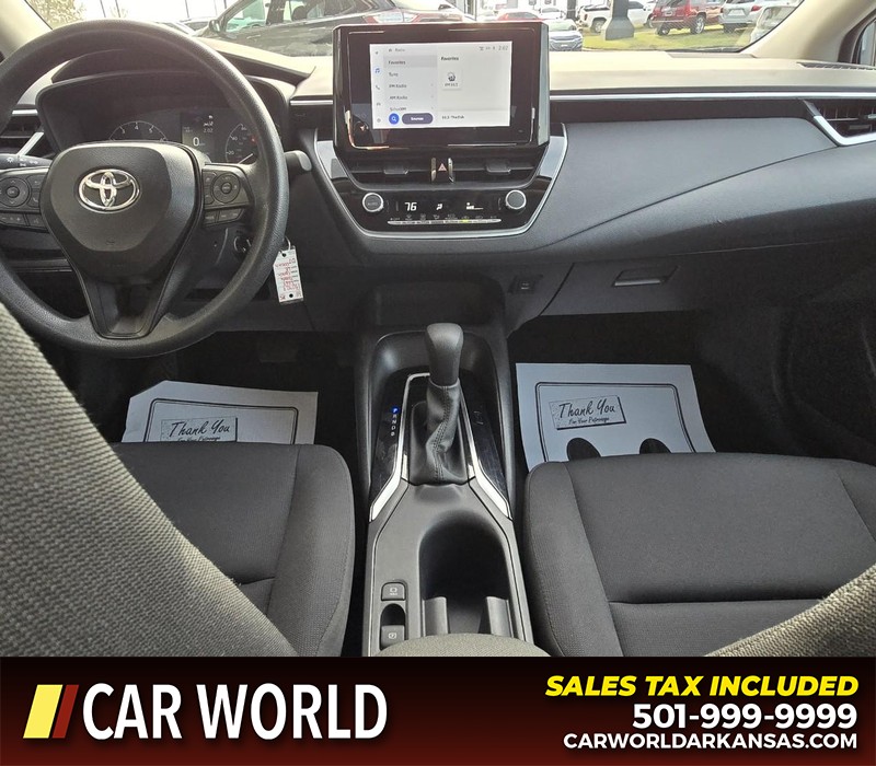 Toyota Corolla Vehicle Full-screen Gallery Image 19