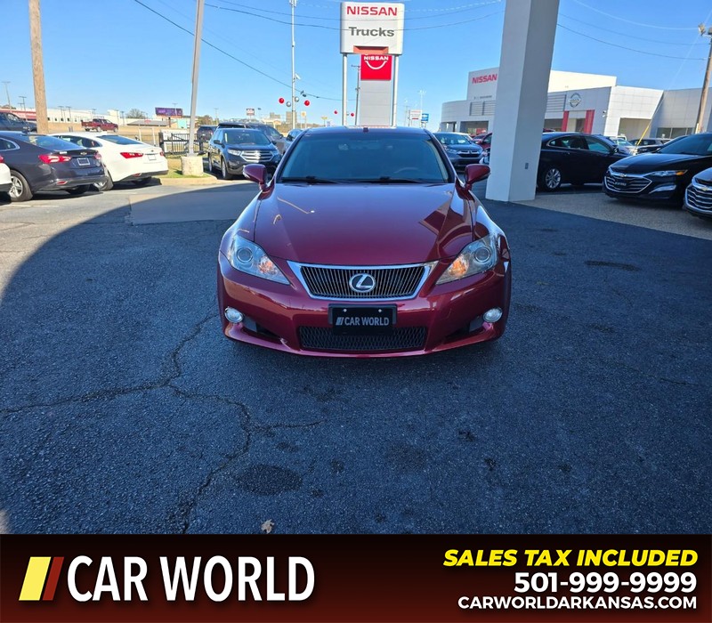 Lexus IS 250C Vehicle Full-screen Gallery Image 2