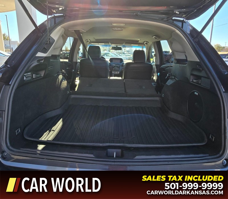 Acura RDX Vehicle Full-screen Gallery Image 14