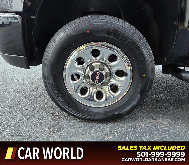 GMC Sierra 1500 Vehicle Full-screen Gallery Image 6