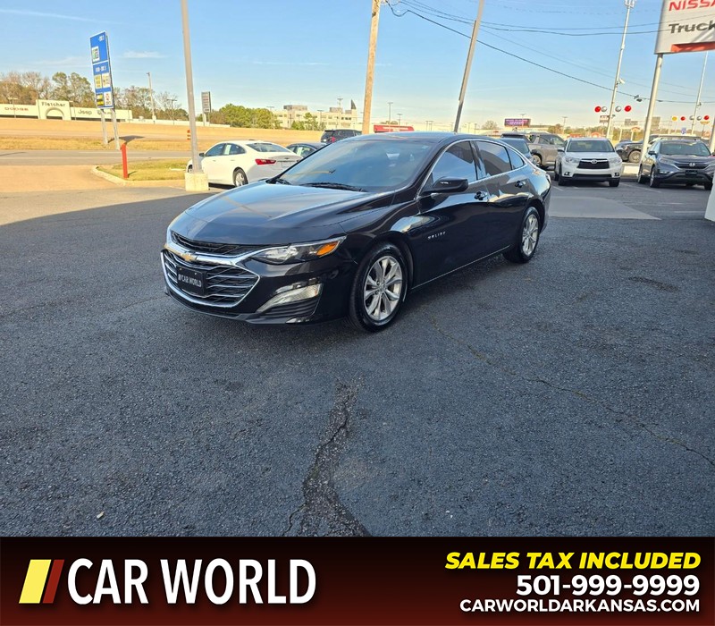 Chevrolet Malibu Vehicle Full-screen Gallery Image 3