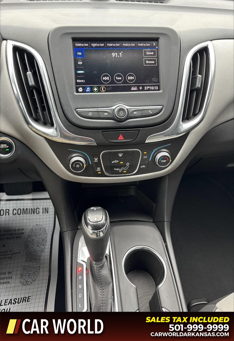 Chevrolet Equinox Vehicle Full-screen Gallery Image 16