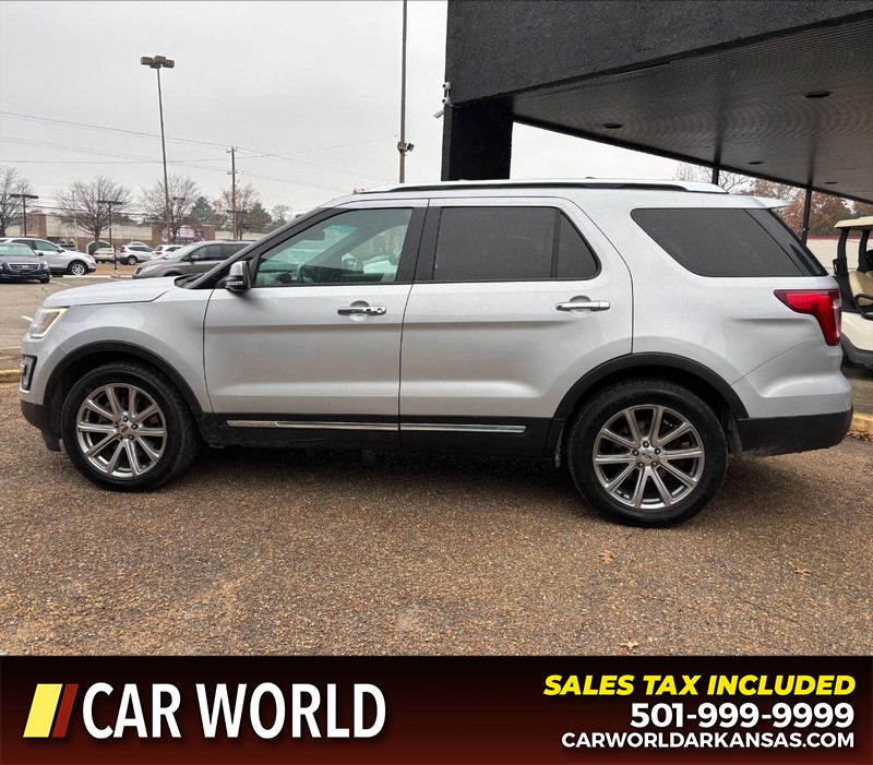 Ford Explorer Vehicle Full-screen Gallery Image 8