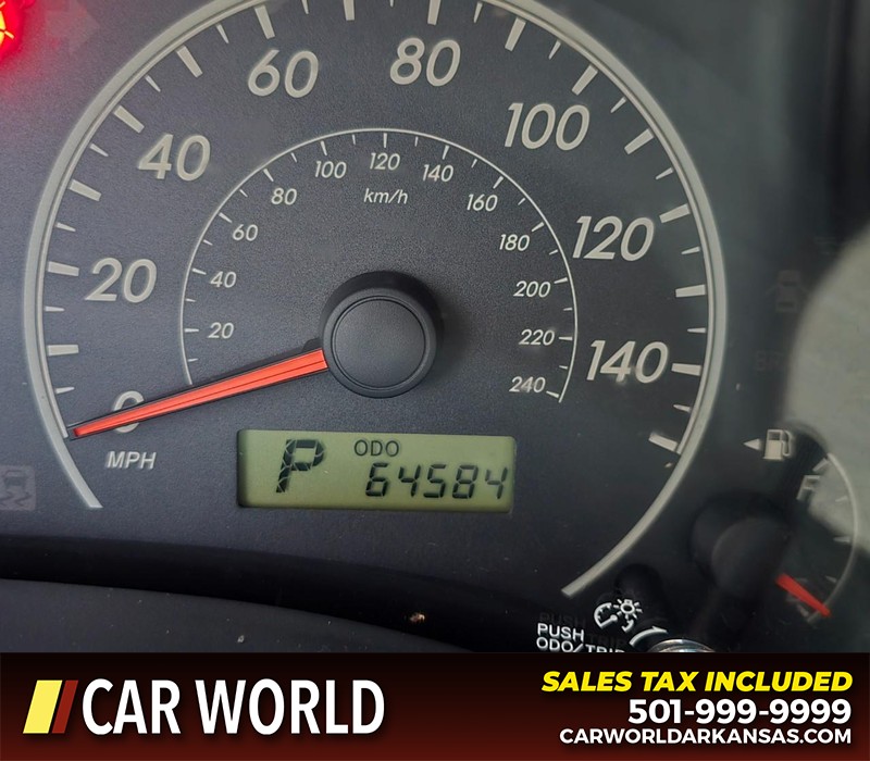 Toyota Corolla Vehicle Full-screen Gallery Image 16