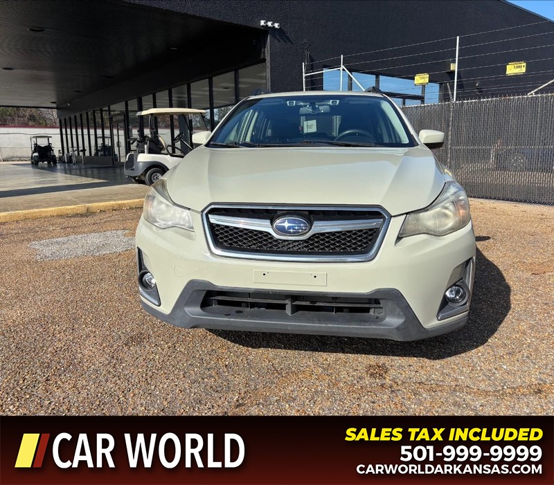 Subaru Crosstrek Vehicle Full-screen Gallery Image 10