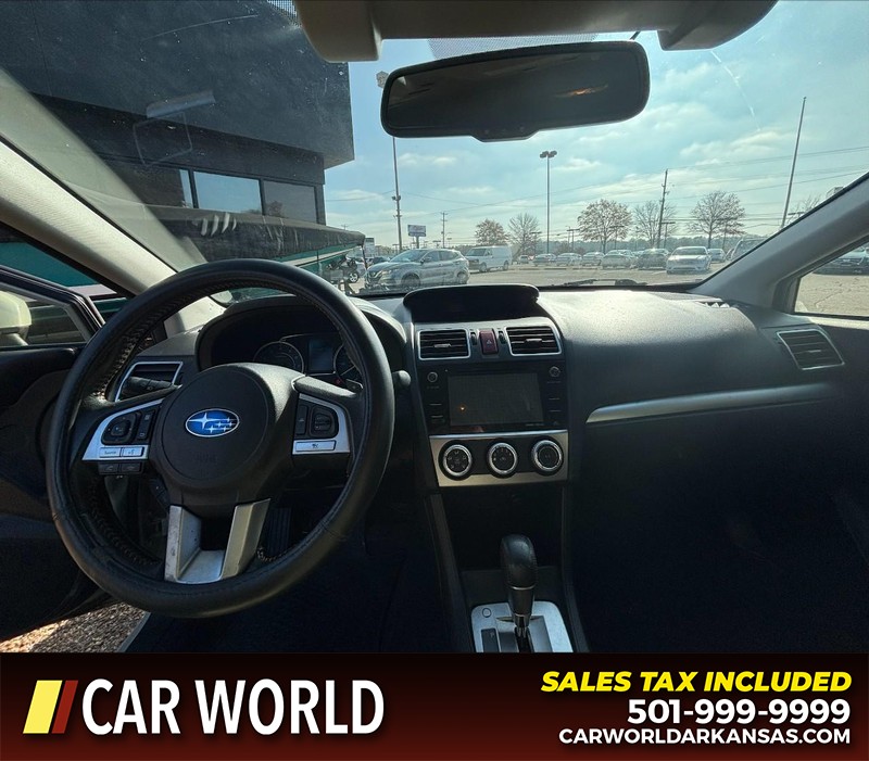 Subaru Crosstrek Vehicle Full-screen Gallery Image 16