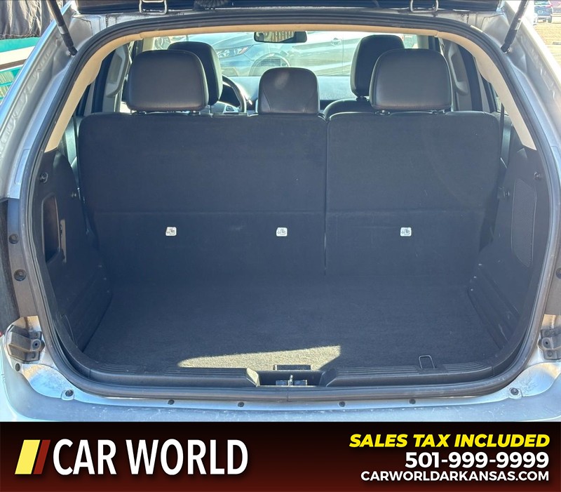 Ford Edge Vehicle Full-screen Gallery Image 6