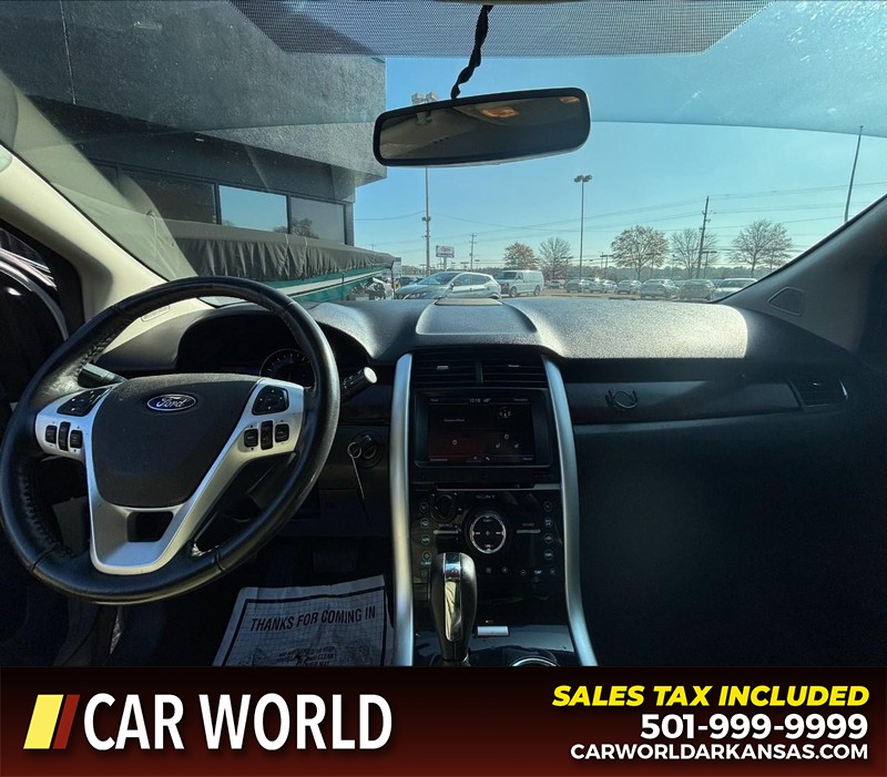 Ford Edge Vehicle Full-screen Gallery Image 16