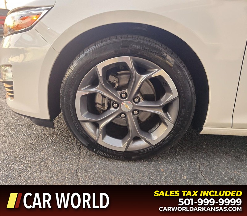 Chevrolet Malibu Vehicle Full-screen Gallery Image 6