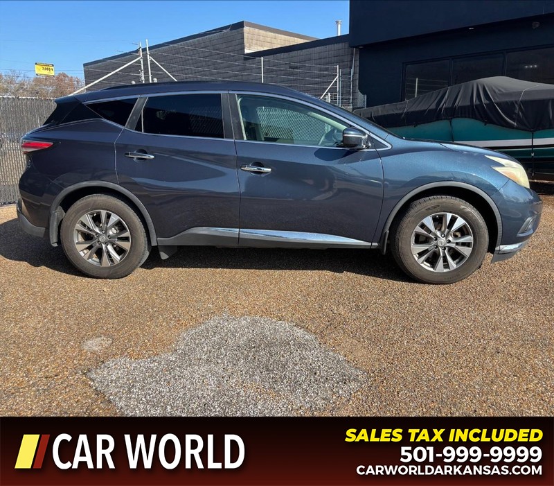 Nissan Murano Vehicle Full-screen Gallery Image 2