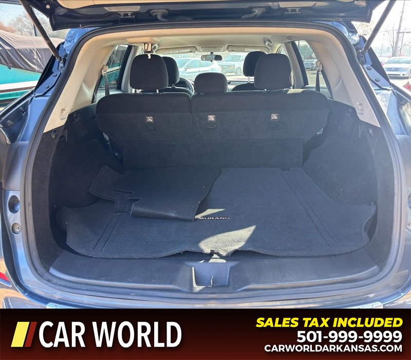 Nissan Murano Vehicle Full-screen Gallery Image 6