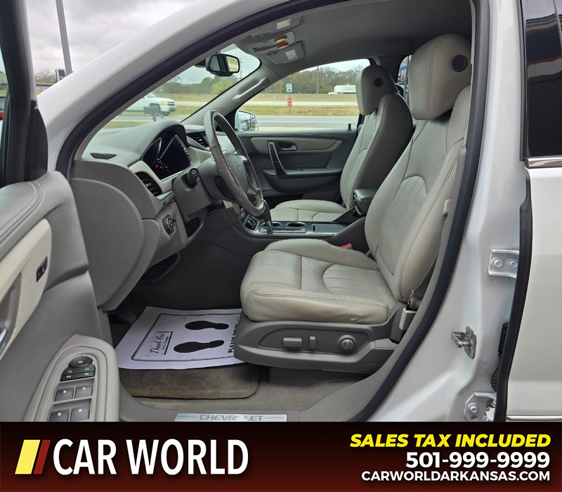 Chevrolet Traverse Vehicle Full-screen Gallery Image 8