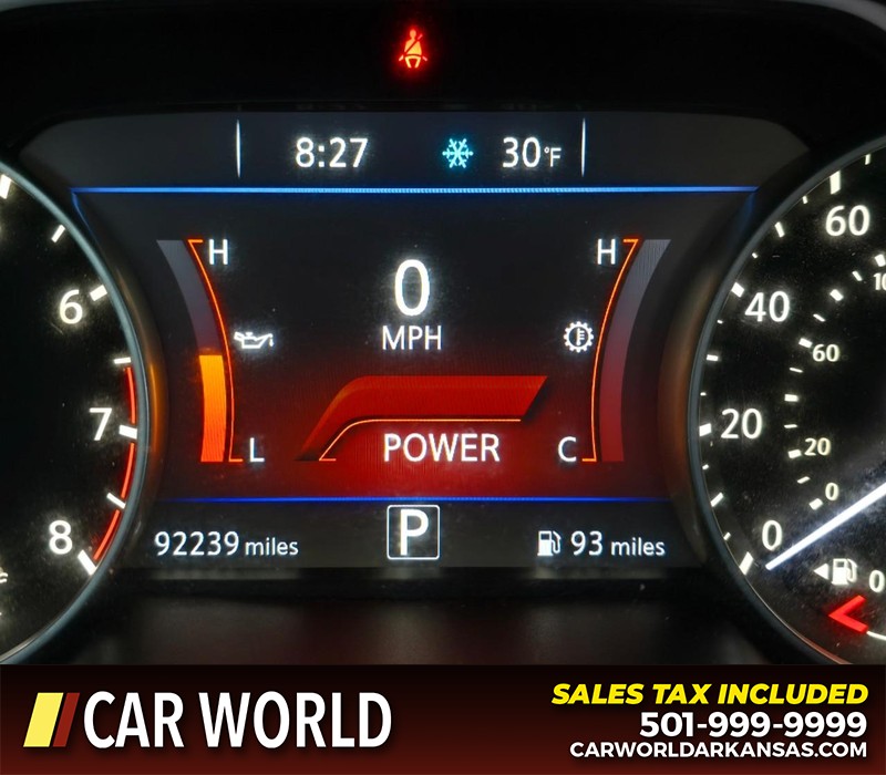 Nissan Maxima Vehicle Full-screen Gallery Image 16