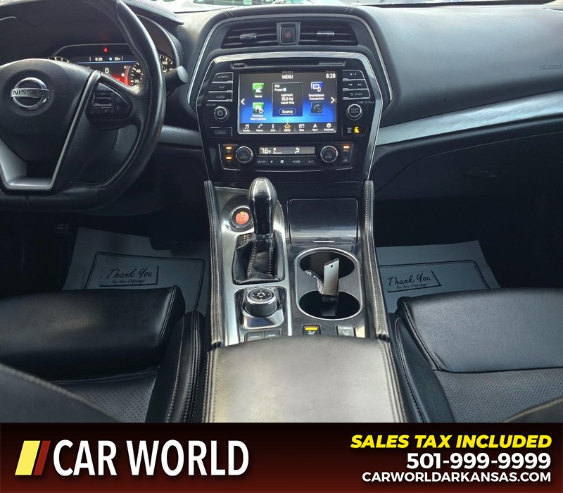 Nissan Maxima Vehicle Full-screen Gallery Image 18