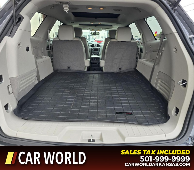 Buick Enclave Vehicle Full-screen Gallery Image 16