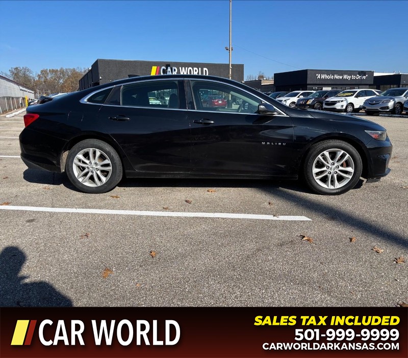 Chevrolet Malibu Vehicle Full-screen Gallery Image 2