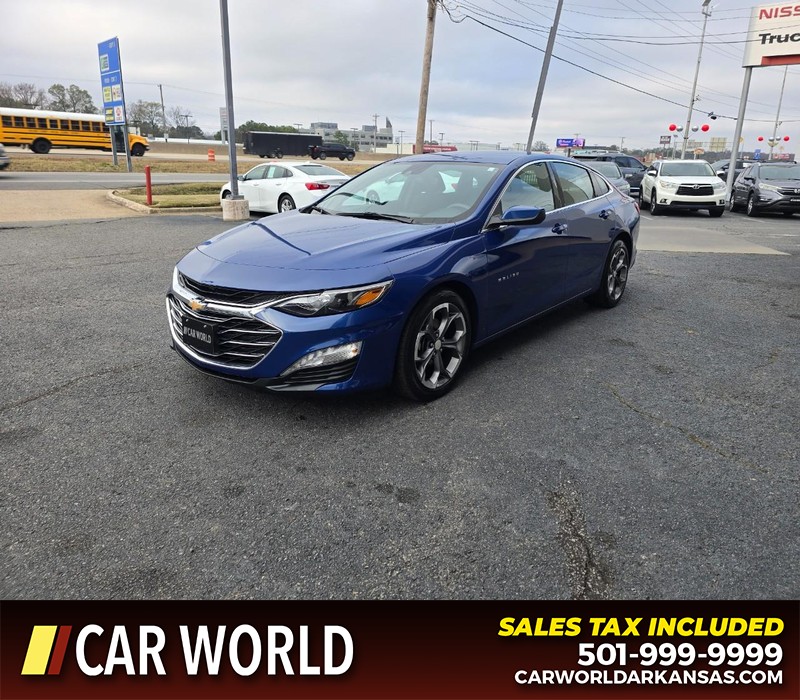 Chevrolet Malibu Vehicle Full-screen Gallery Image 3