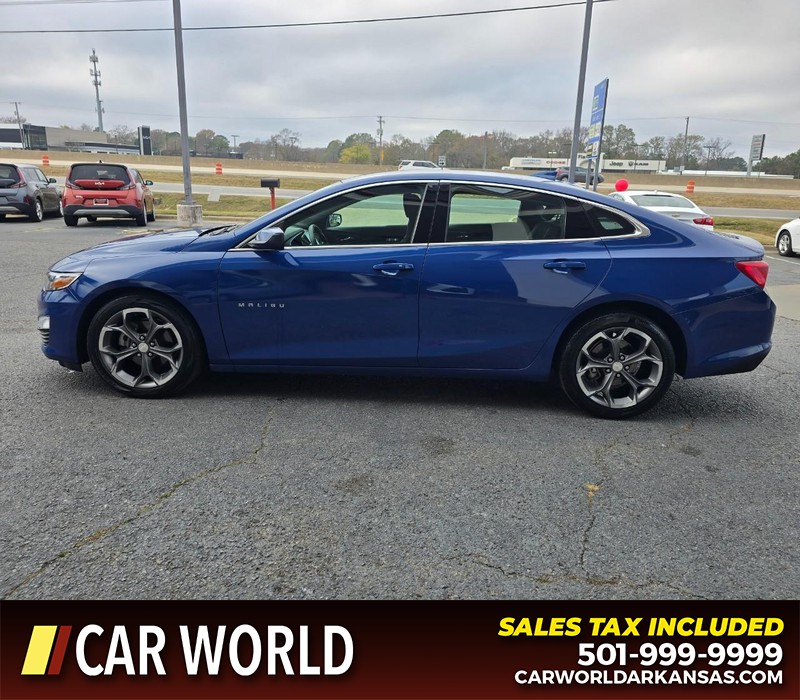 Chevrolet Malibu Vehicle Full-screen Gallery Image 4