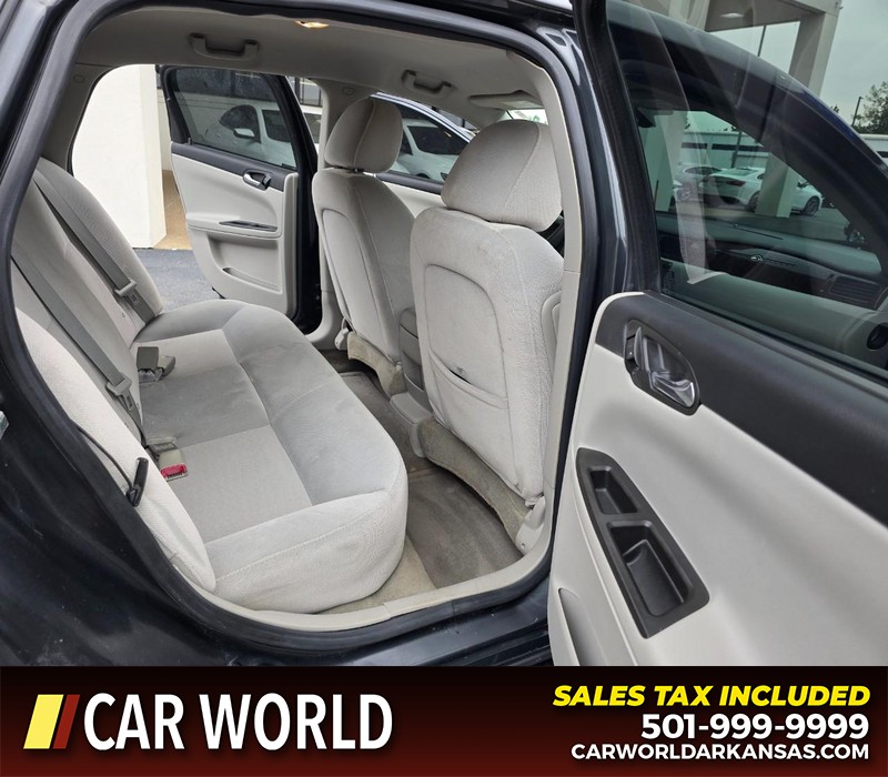 Chevrolet Impala Limited Vehicle Full-screen Gallery Image 12