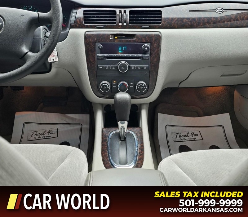 Chevrolet Impala Limited Vehicle Full-screen Gallery Image 17