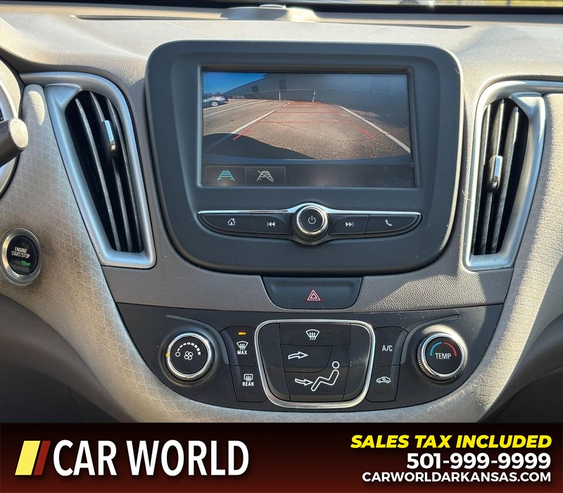 Chevrolet Malibu Vehicle Full-screen Gallery Image 18