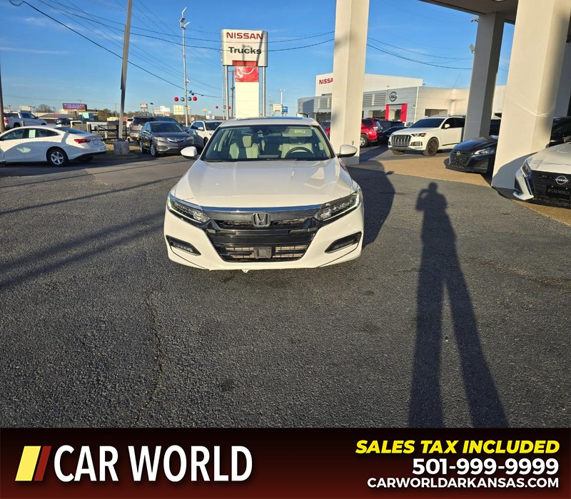 Honda Accord Sedan Vehicle Full-screen Gallery Image 3