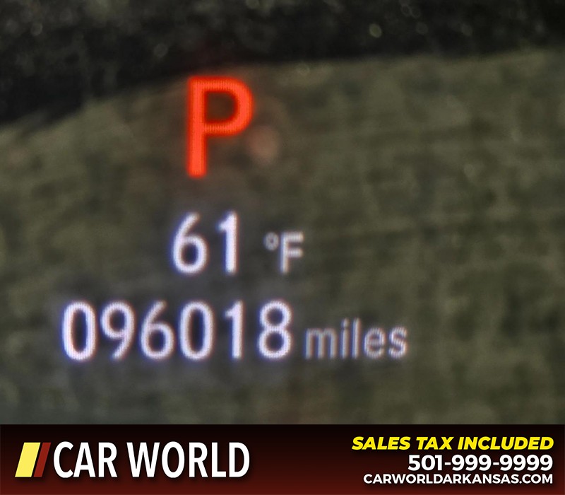 Honda Accord Sedan Vehicle Full-screen Gallery Image 17