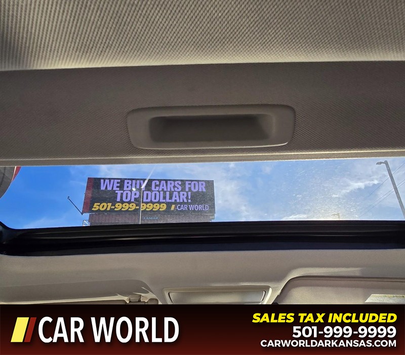 Honda Accord Sedan Vehicle Full-screen Gallery Image 20