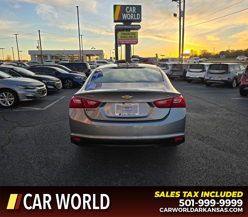 Chevrolet Malibu Vehicle Full-screen Gallery Image 5