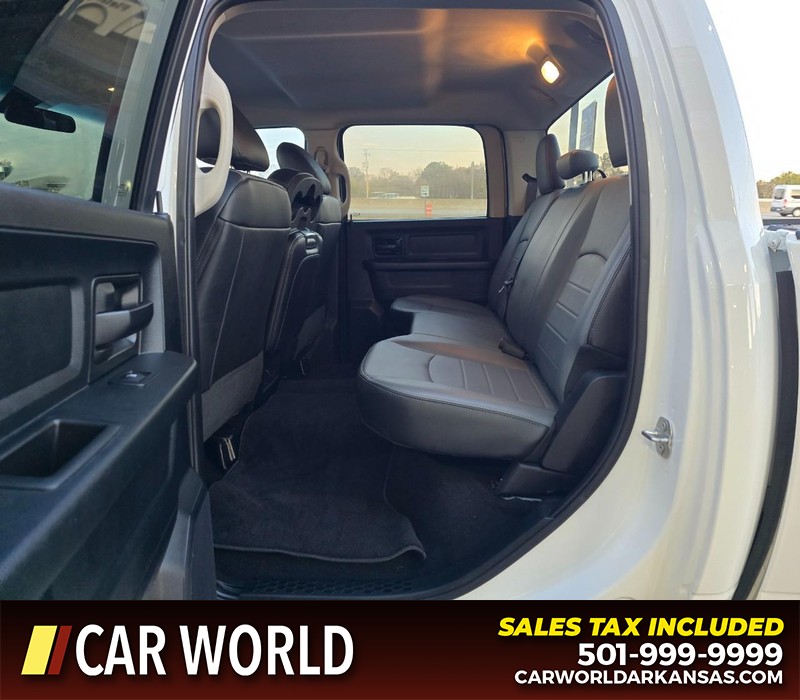 Ram 1500 Classic Vehicle Full-screen Gallery Image 11