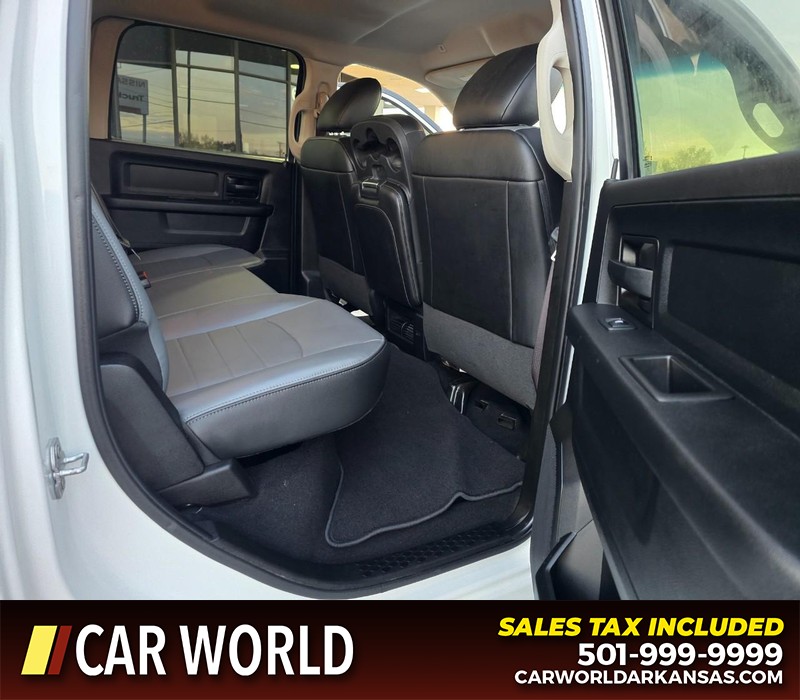 Ram 1500 Classic Vehicle Full-screen Gallery Image 14