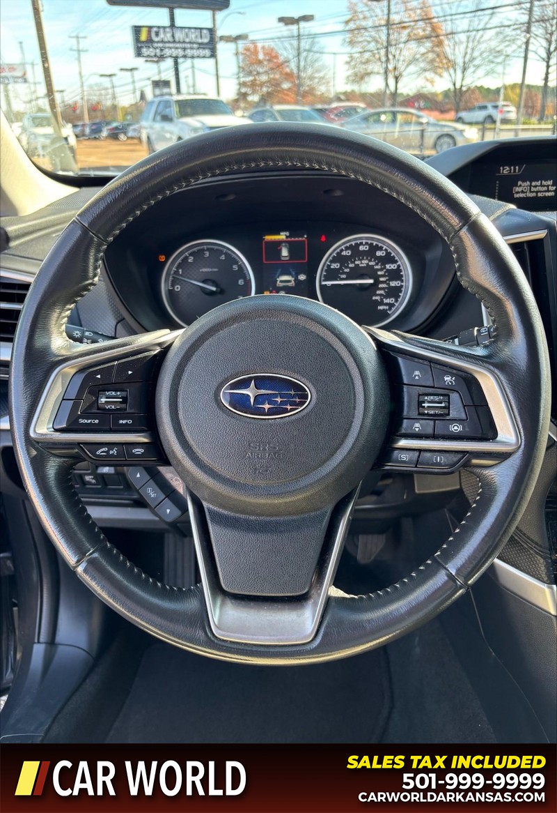 Subaru Forester Vehicle Full-screen Gallery Image 19