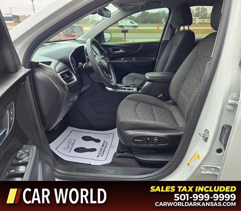 Chevrolet Equinox Vehicle Full-screen Gallery Image 8