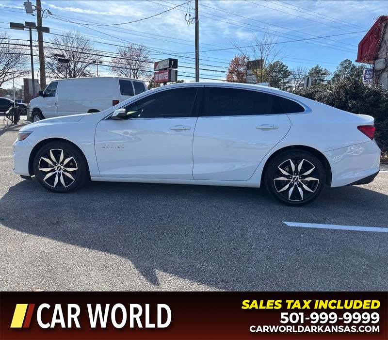 Chevrolet Malibu Vehicle Full-screen Gallery Image 8