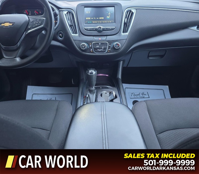 Chevrolet Malibu Vehicle Full-screen Gallery Image 18