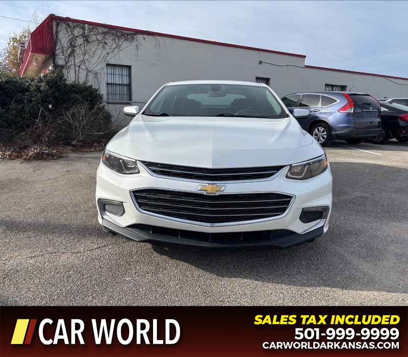 Chevrolet Malibu Vehicle Full-screen Gallery Image 10