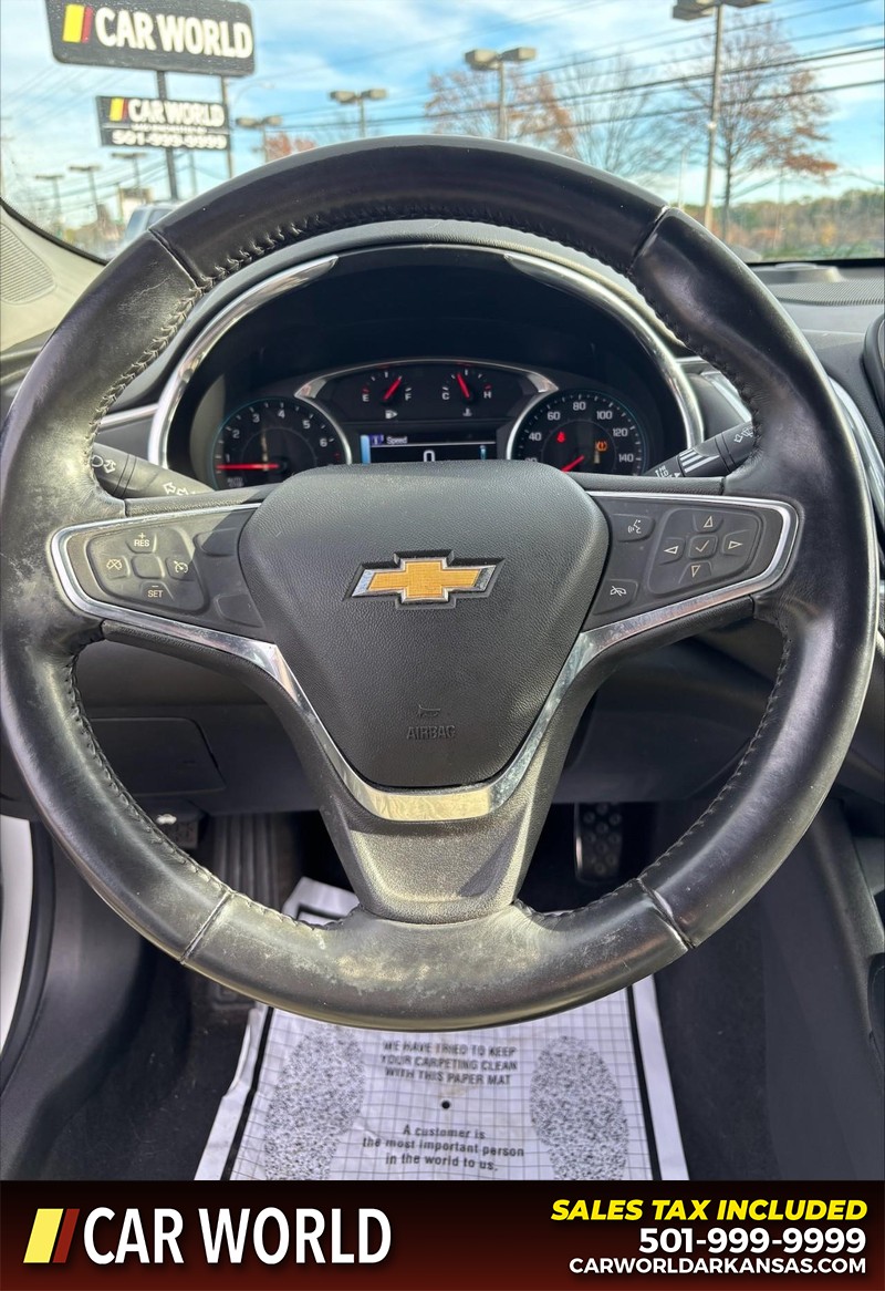 Chevrolet Malibu Vehicle Full-screen Gallery Image 19