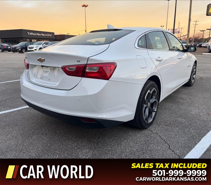 Chevrolet Malibu Vehicle Full-screen Gallery Image 3