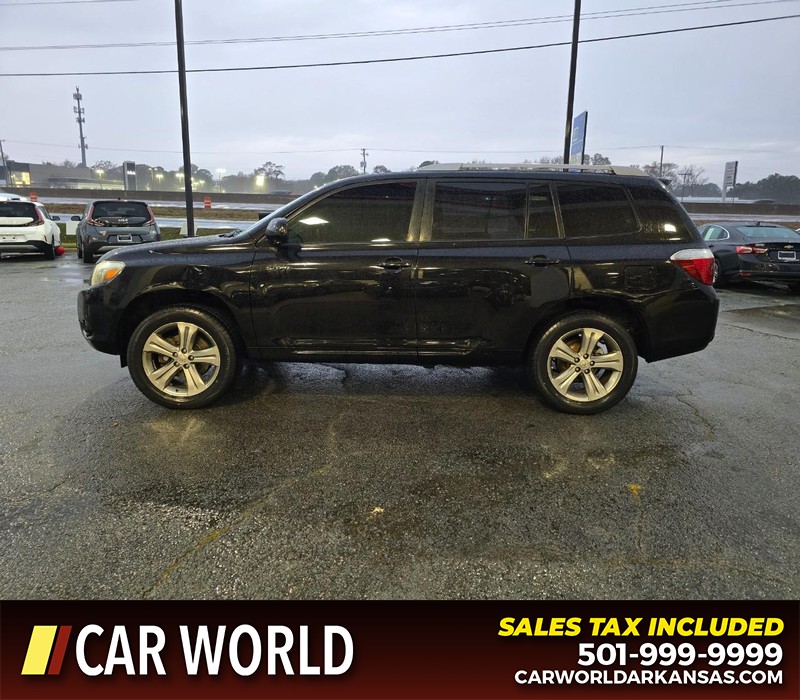 Toyota Highlander Vehicle Full-screen Gallery Image 4