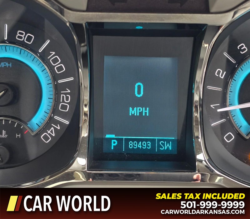 Buick LaCrosse Vehicle Full-screen Gallery Image 16