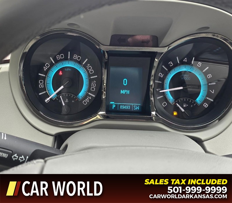 Buick LaCrosse Vehicle Full-screen Gallery Image 17