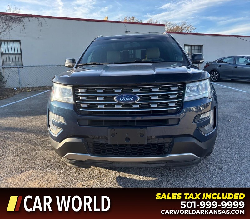 Ford Explorer Vehicle Full-screen Gallery Image 10