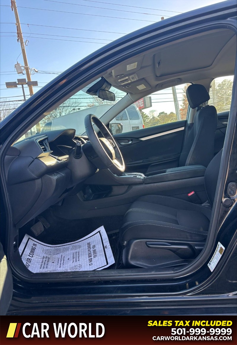 Honda Civic Sedan Vehicle Full-screen Gallery Image 13