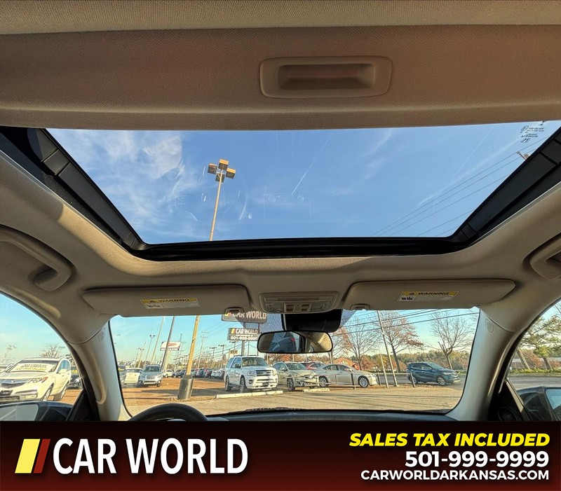 Honda Civic Sedan Vehicle Full-screen Gallery Image 16